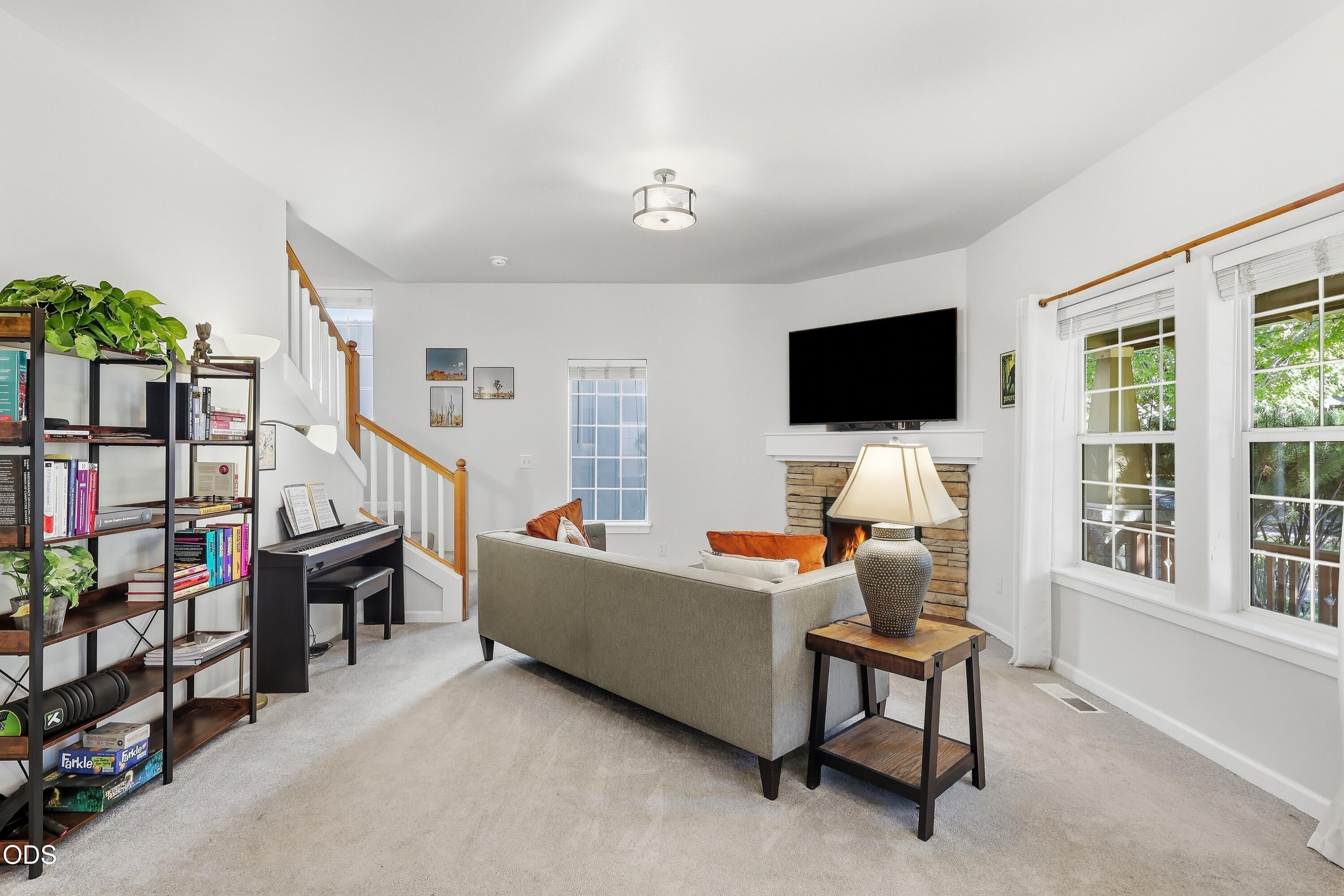 21332 Oakview Drive