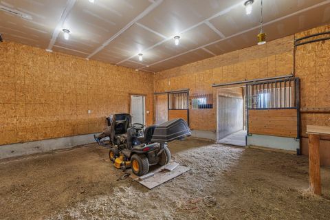 Tiny photo for 7423 SW Sand Ridge Road, Terrebonne, OR 97760 (MLS # 220219414)