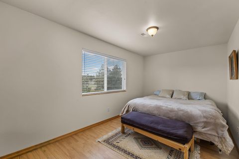 Tiny photo for 7423 SW Sand Ridge Road, Terrebonne, OR 97760 (MLS # 220219414)