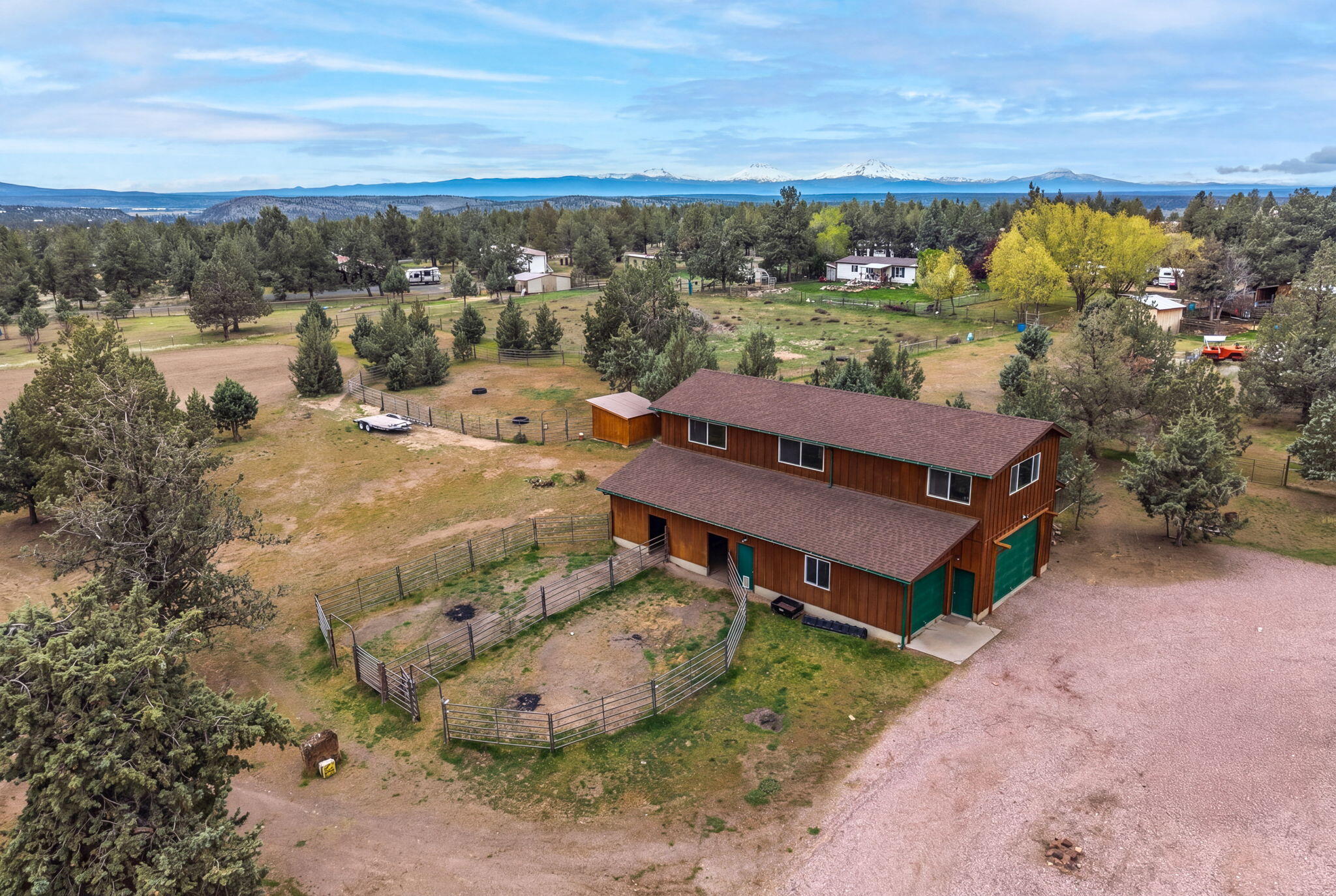 7423 SW Sand Ridge Road