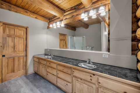Tiny photo for 7423 SW Sand Ridge Road, Terrebonne, OR 97760 (MLS # 220219414)