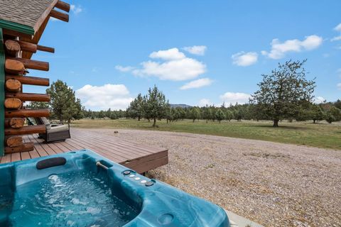 Tiny photo for 7423 SW Sand Ridge Road, Terrebonne, OR 97760 (MLS # 220219414)