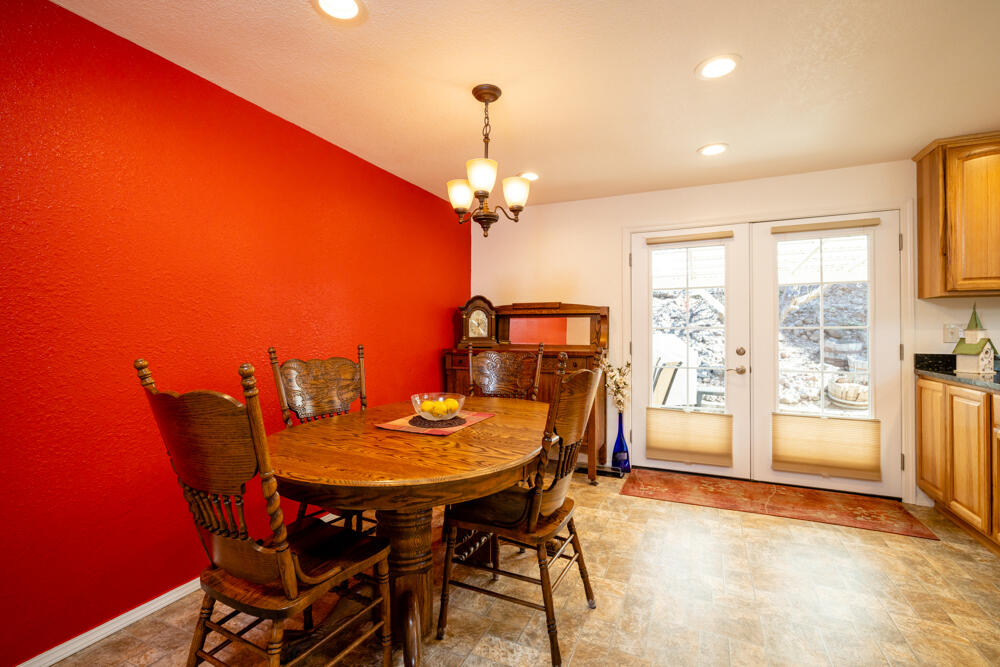 Keno Hillside Acres - Residential