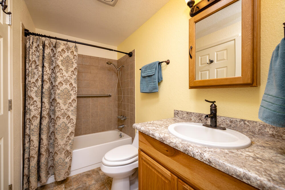 Keno Hillside Acres - Residential