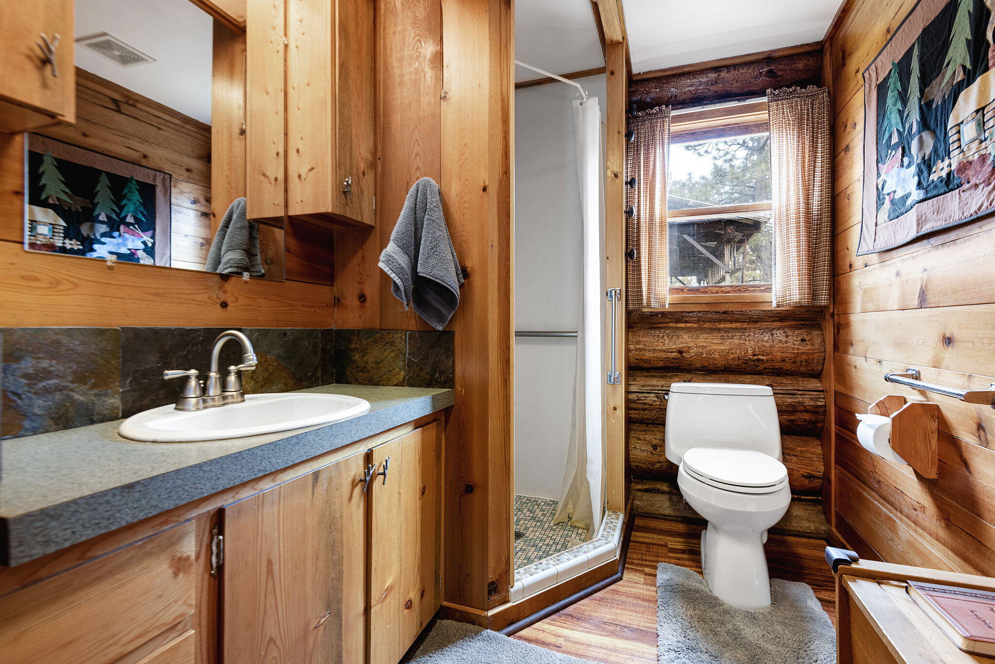 Panoramic View Est - Residential