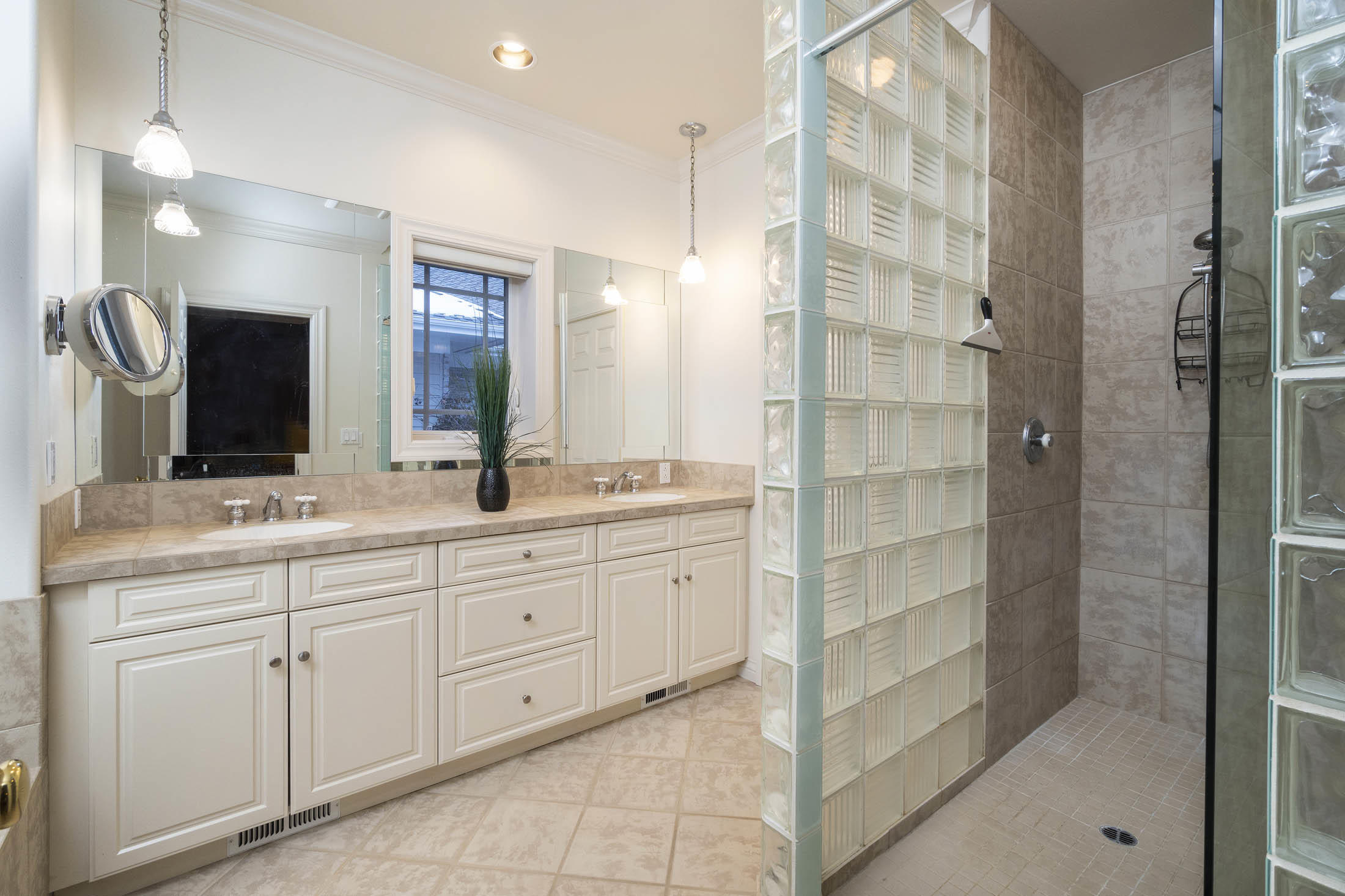 Awbrey Glen - Residential