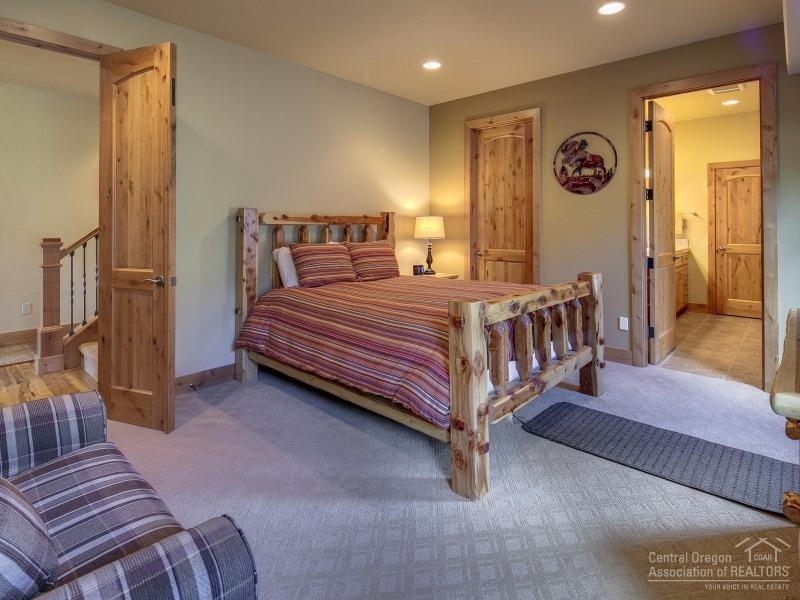 Broken Top - Residential