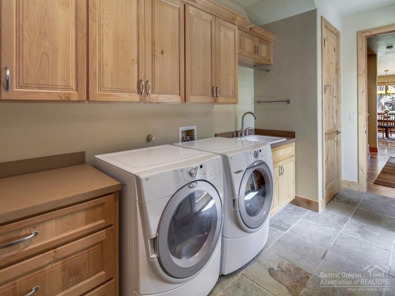 Broken Top - Residential