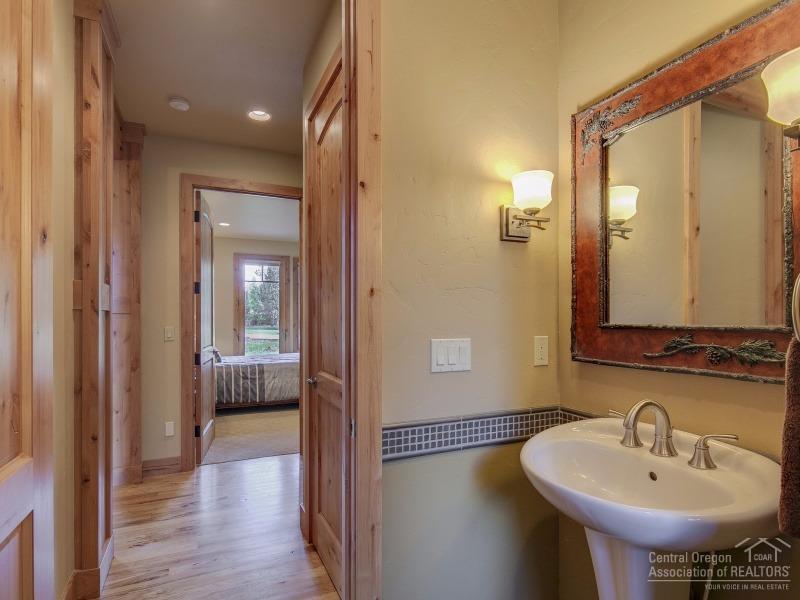 Broken Top - Residential