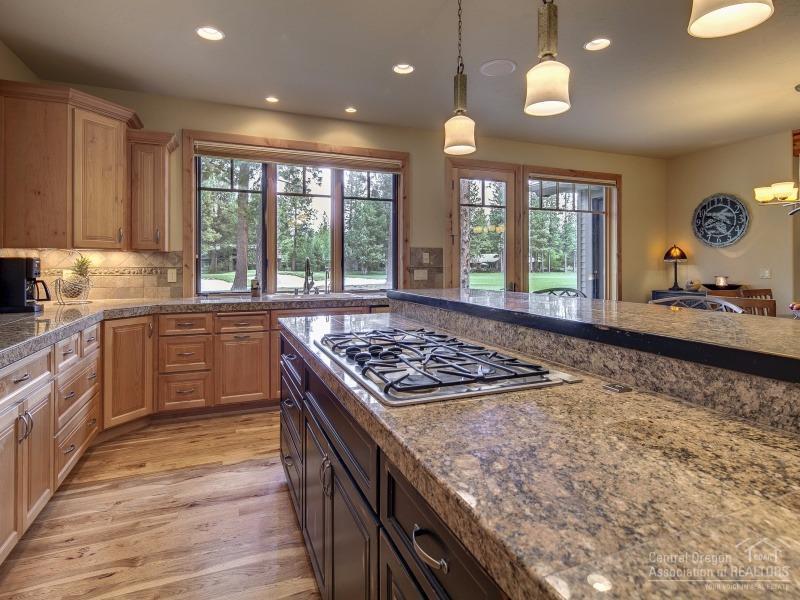 Broken Top - Residential