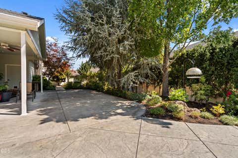 Tiny photo for 803 Buck Point Street, Central Point, OR 97502 (MLS # 220227298)
