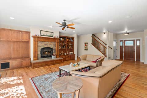 Tiny photo for 803 Buck Point Street, Central Point, OR 97502 (MLS # 220227298)