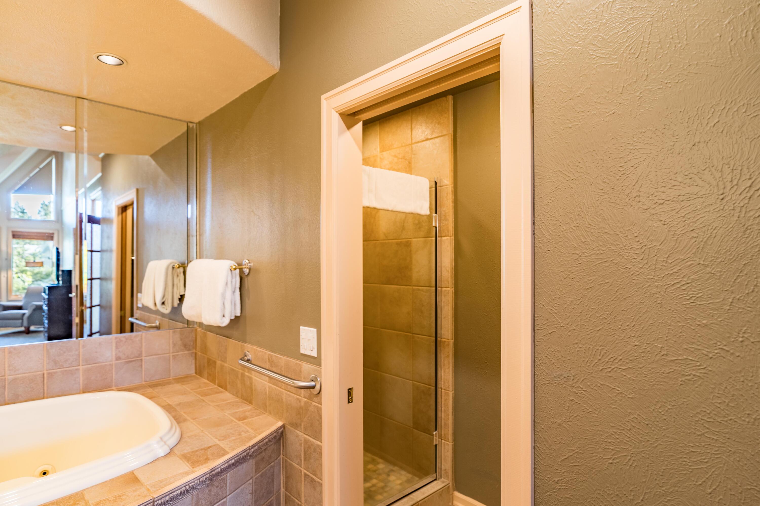 StoneTH - Residential