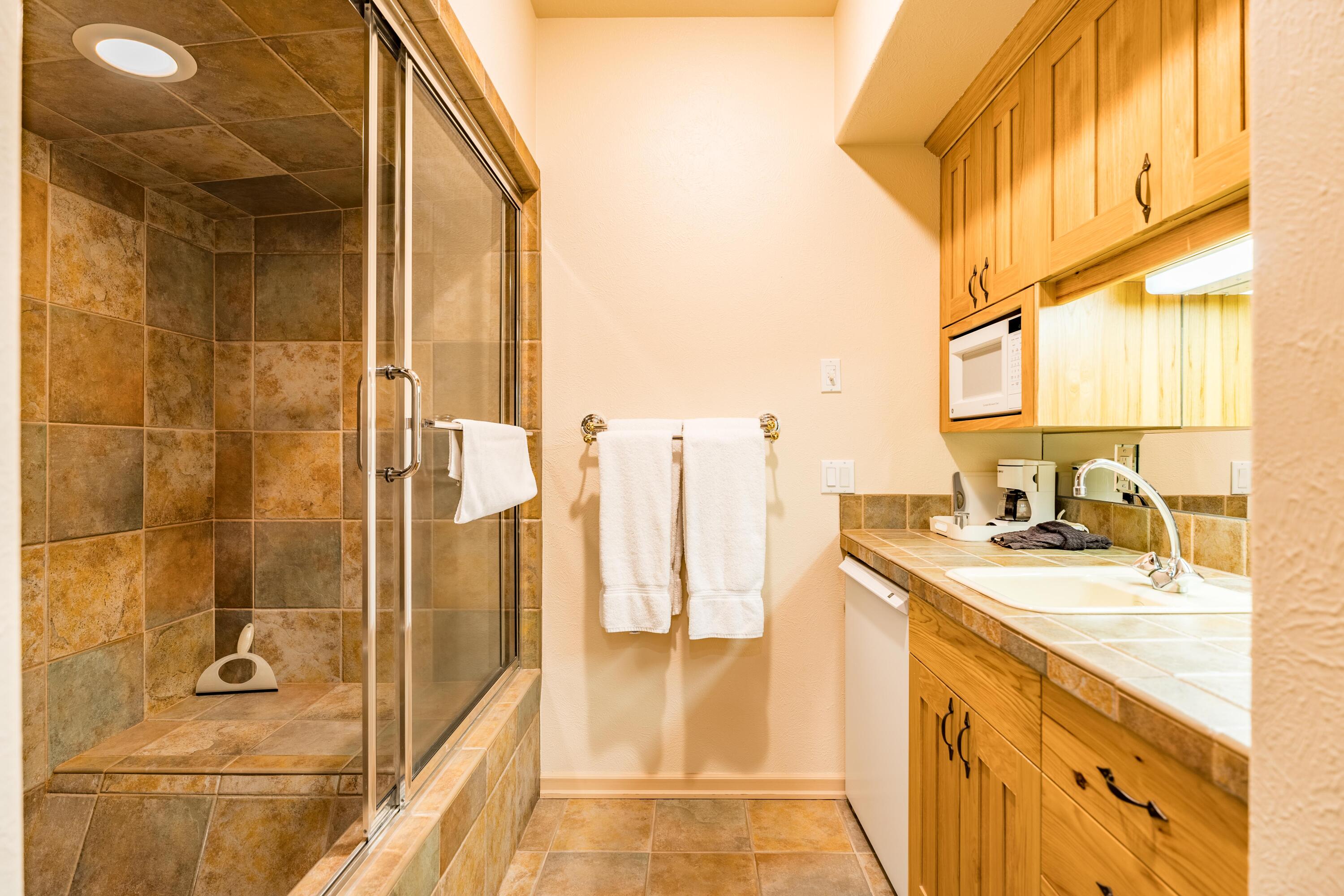 StoneTH - Residential