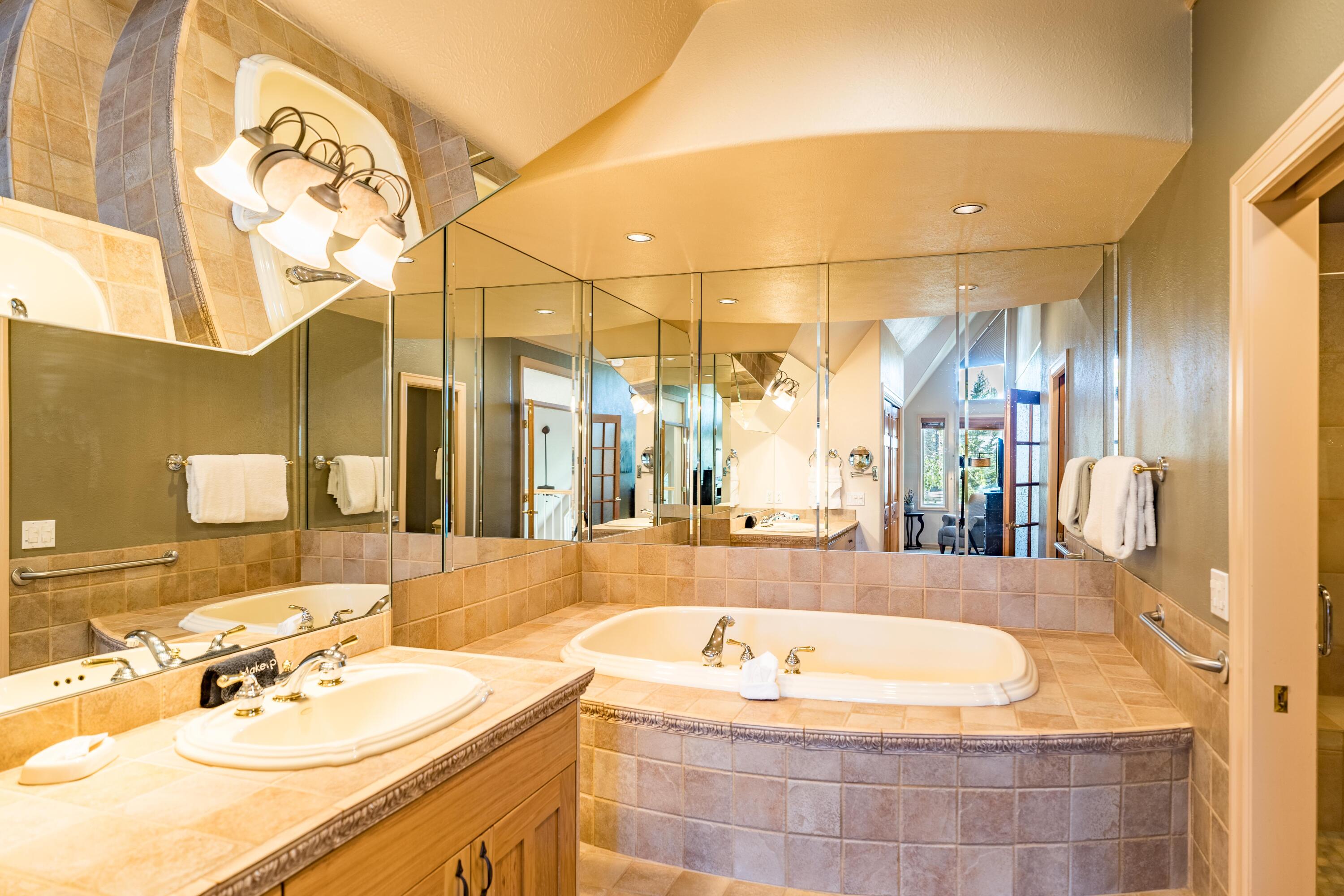 StoneTH - Residential