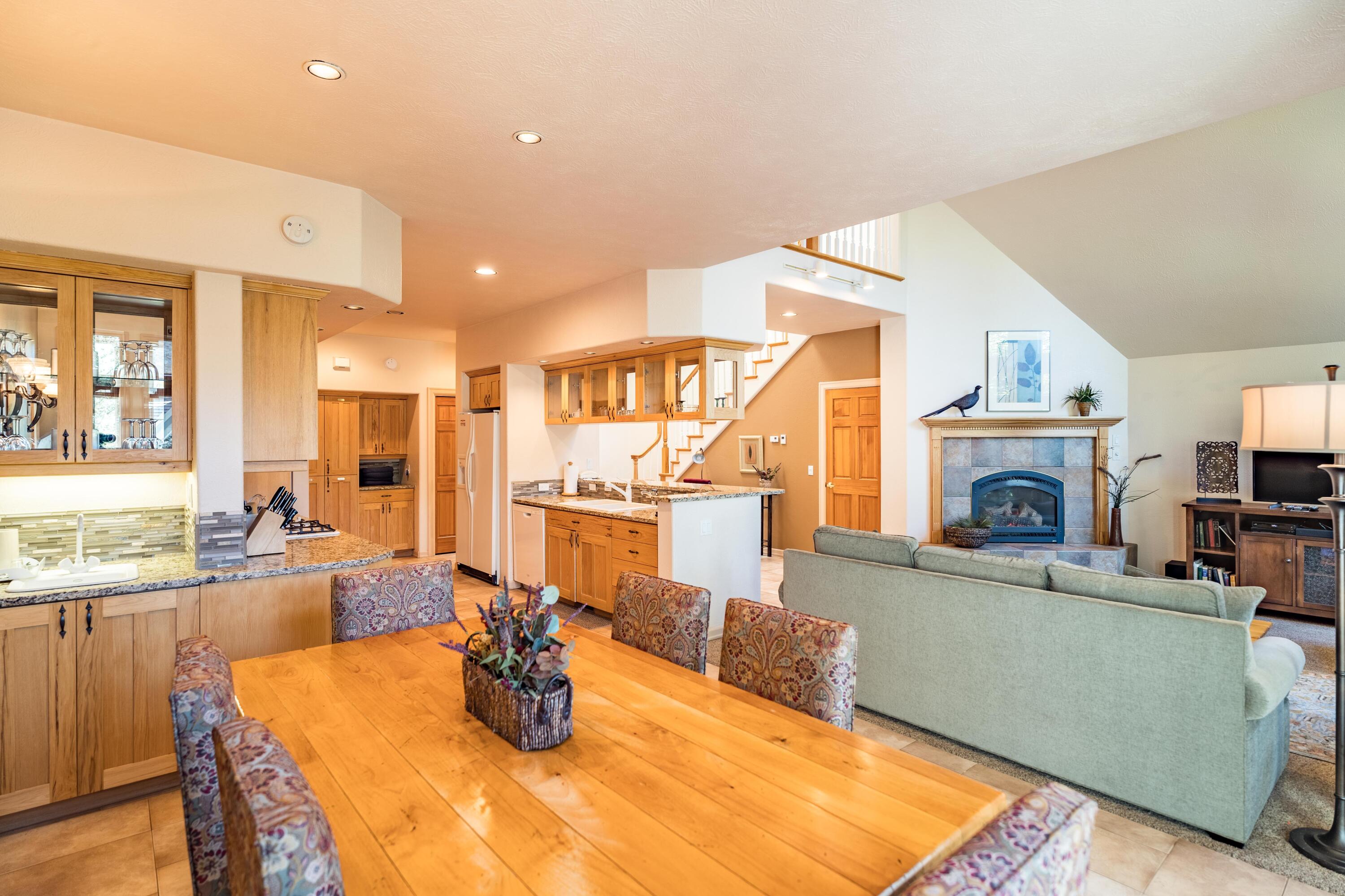 StoneTH - Residential