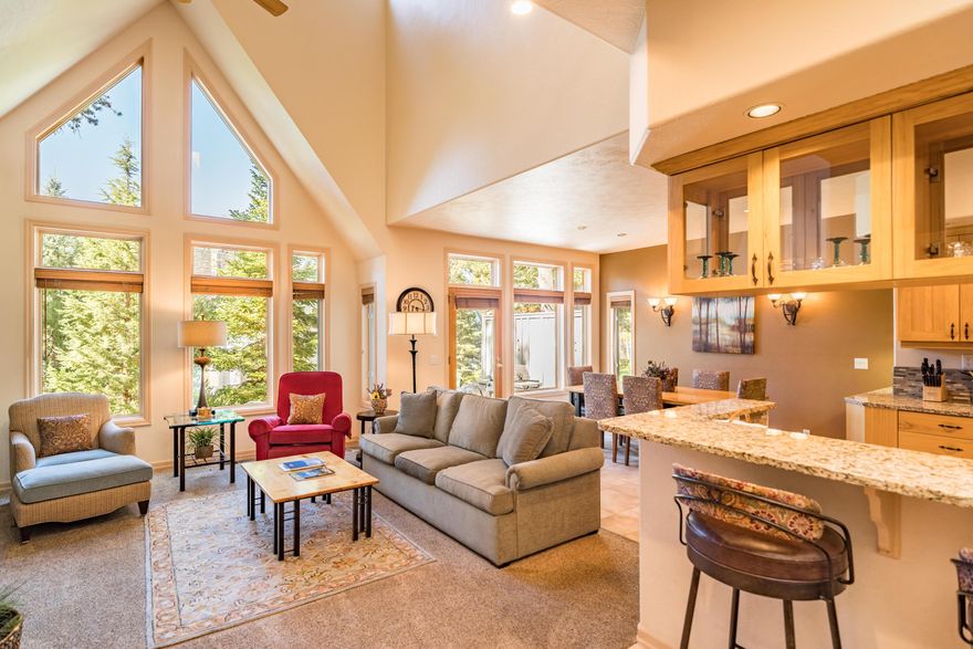 TH#33 - G - — 10% Deeded Ownership (05 Weeks)  in this large beautifully decorated and furnished townhome. StoneRidge Townhomes-Sunriver has a clubhouse with a pool, workout room, jacuzzi/hot tub, steam room and sauna. Tennis courts and bikes available. A professional management team is onsite to assist with any needs owners may have. This home is a rental option home and you can exchange weeks through RCI. Home is newly refurbished - very nice! Completed refurbish March 2019. This home has a new water heater, furnace, and A/C.  This home does not have a garage, it has two parking spaces in front + additional storage closet for owners personal items.