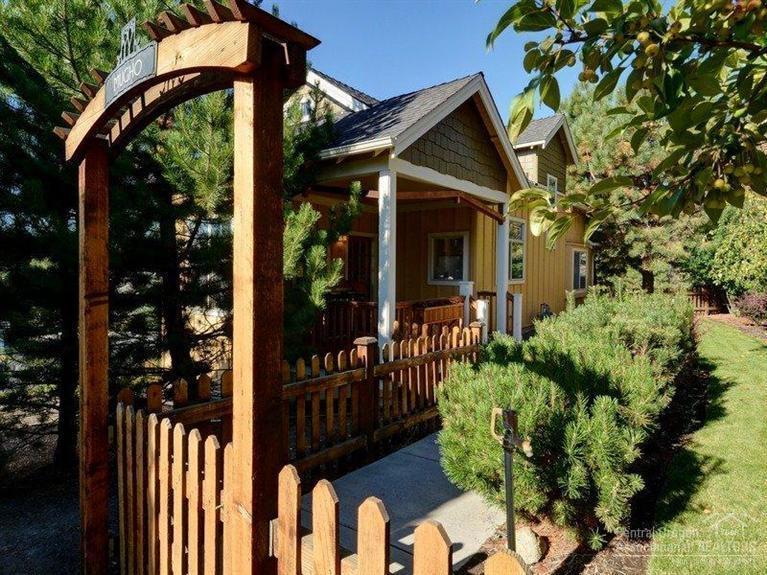 The Cottages - Residential