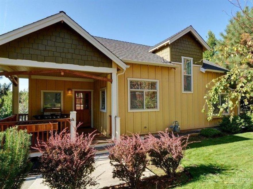 The cottages is a small, highly desirable community in popular Westside Bend. Well maintained home inside and out, upper loft for sleeping or office. Cute gas fireplace, informal dining area, Great Room design, detached single car garage, quaint front porch, landscaped front yard. Short walk to Central Oregon Community College, short drive downtown, and all recreation that Bend has to offer. HOA fees apply.