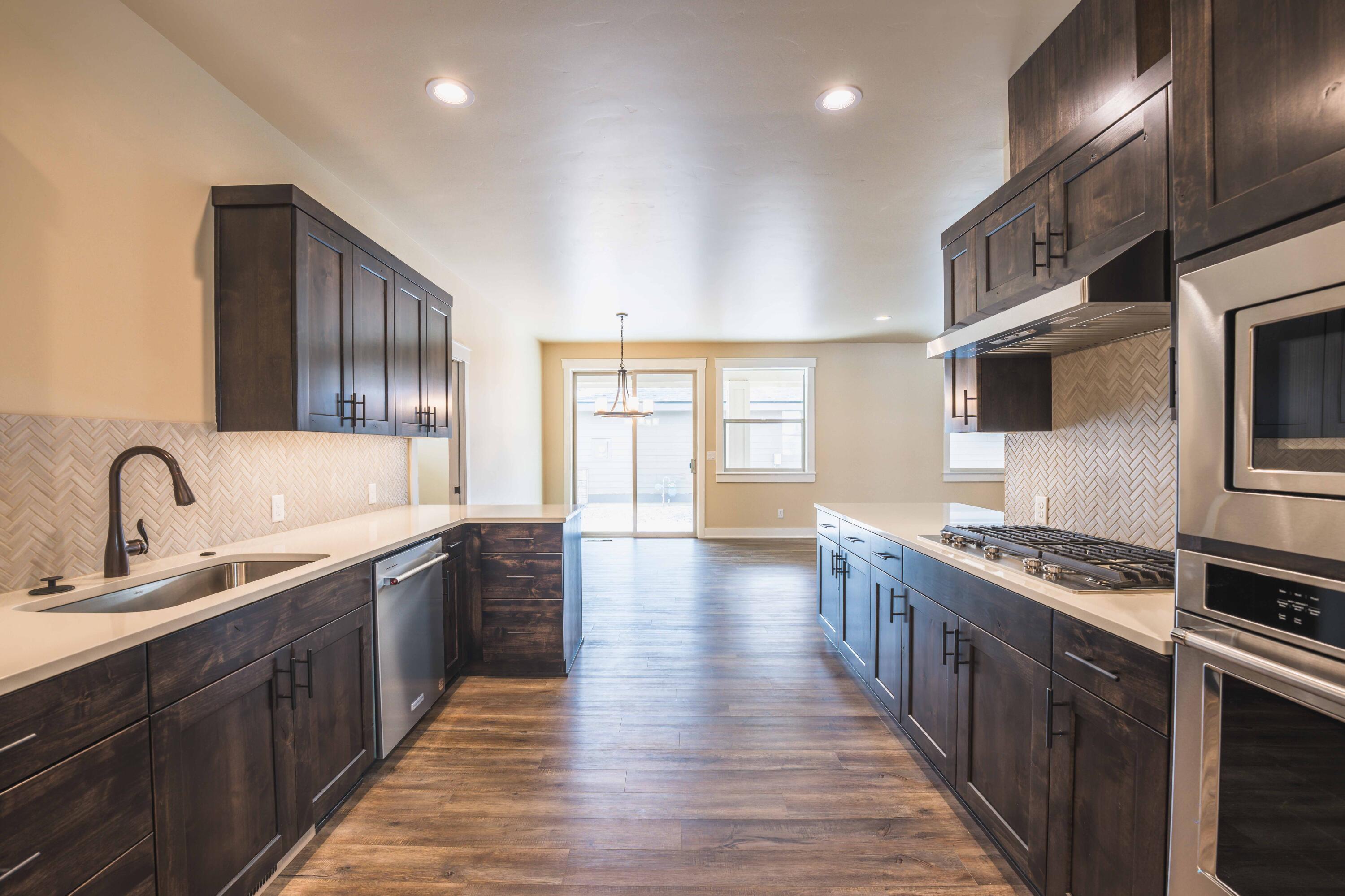 Dry Canyon - Residential