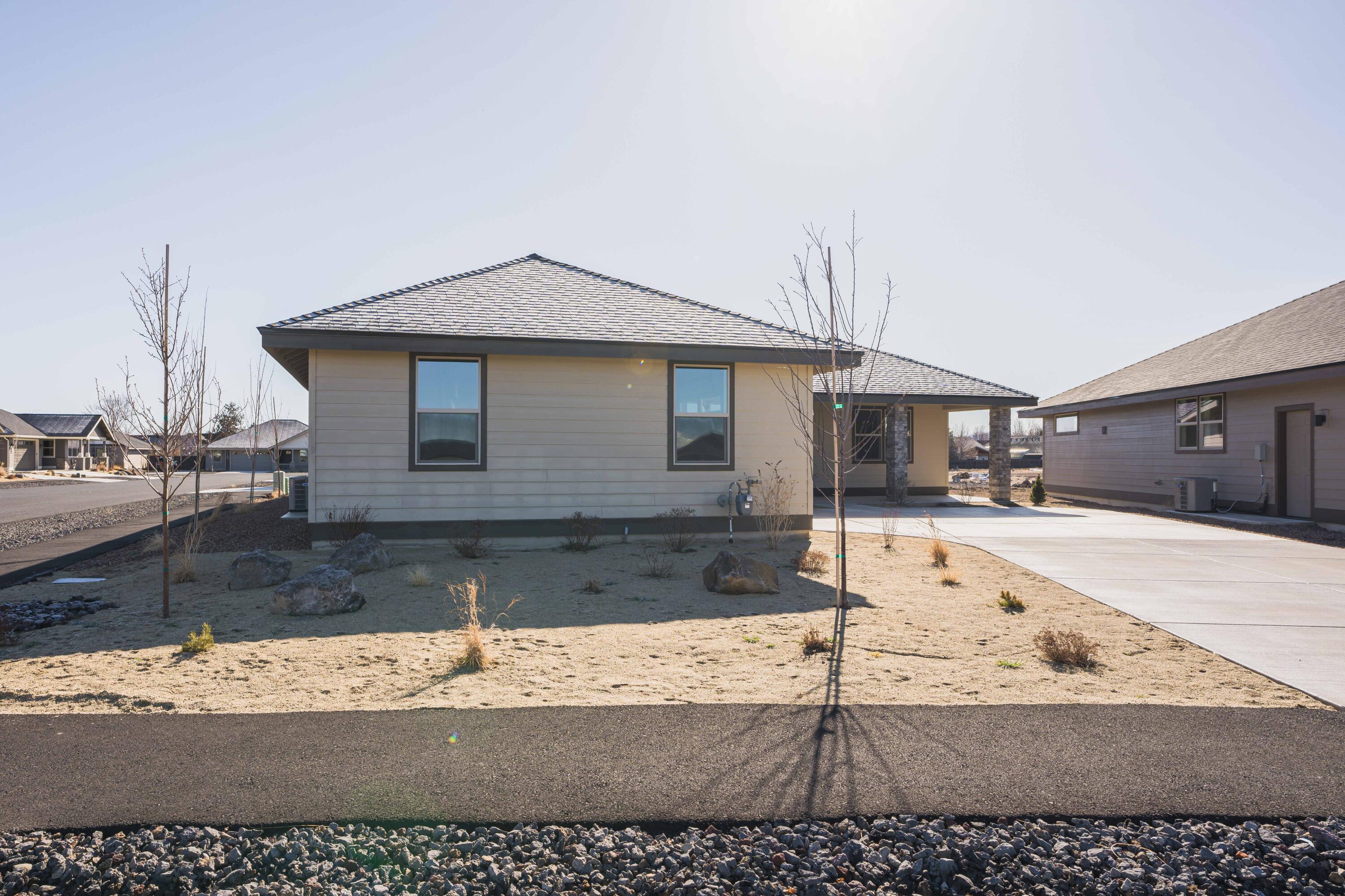 Dry Canyon - Residential