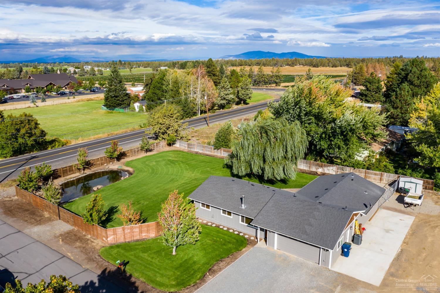 East Villa - Residential