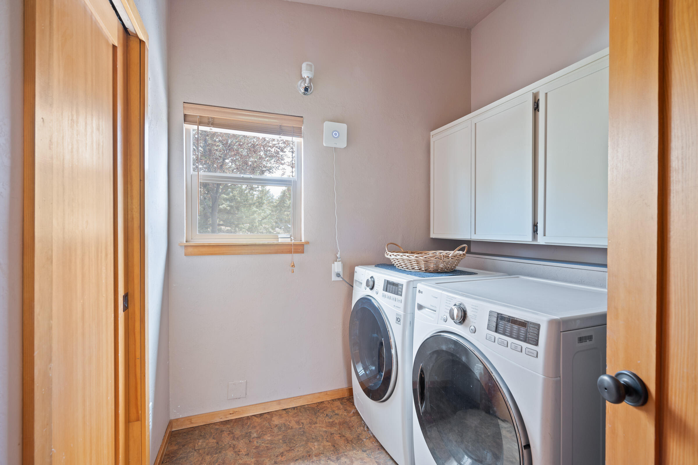 Hunts Three Sisters - Residential