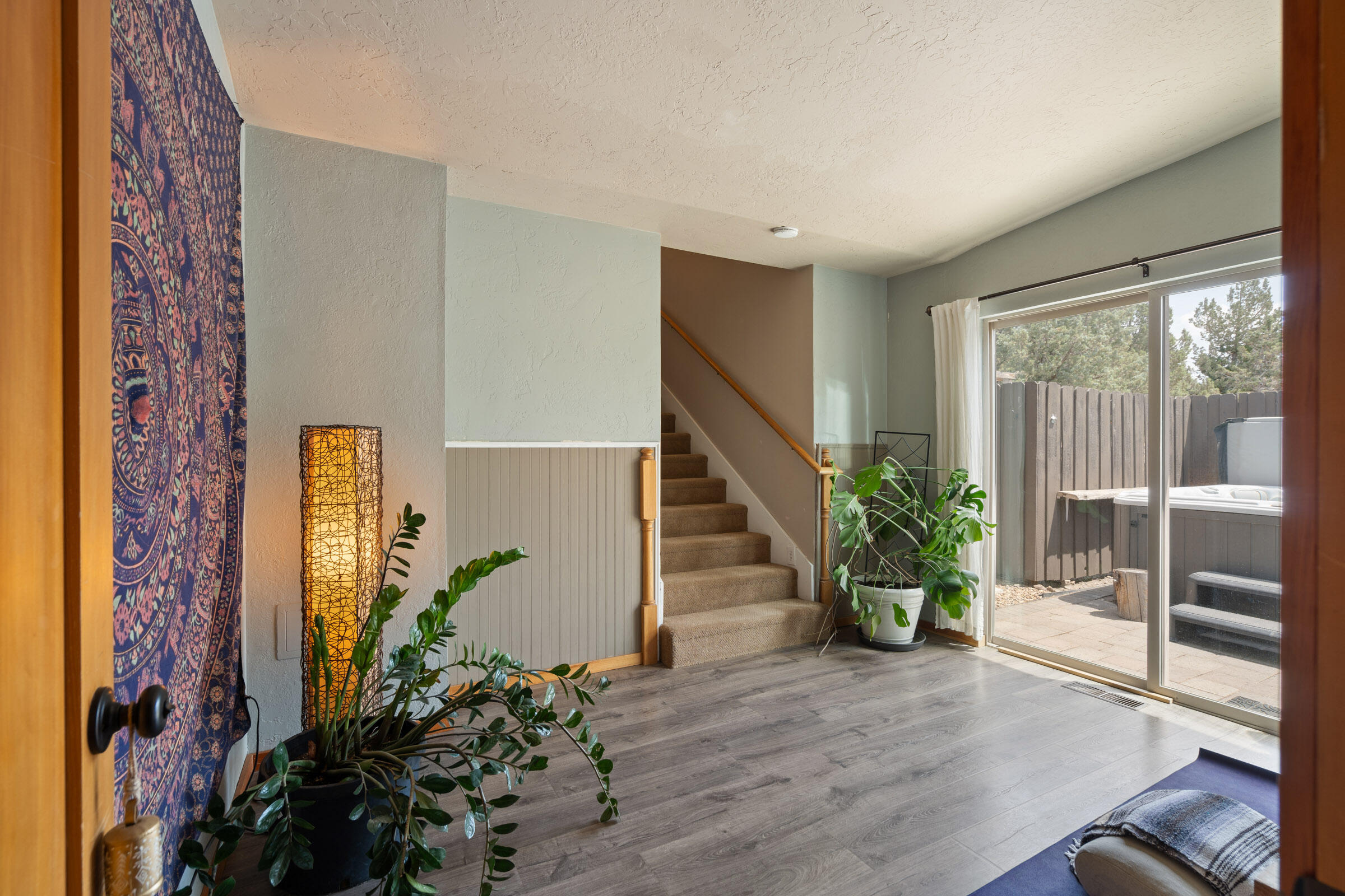 Hunts Three Sisters - Residential