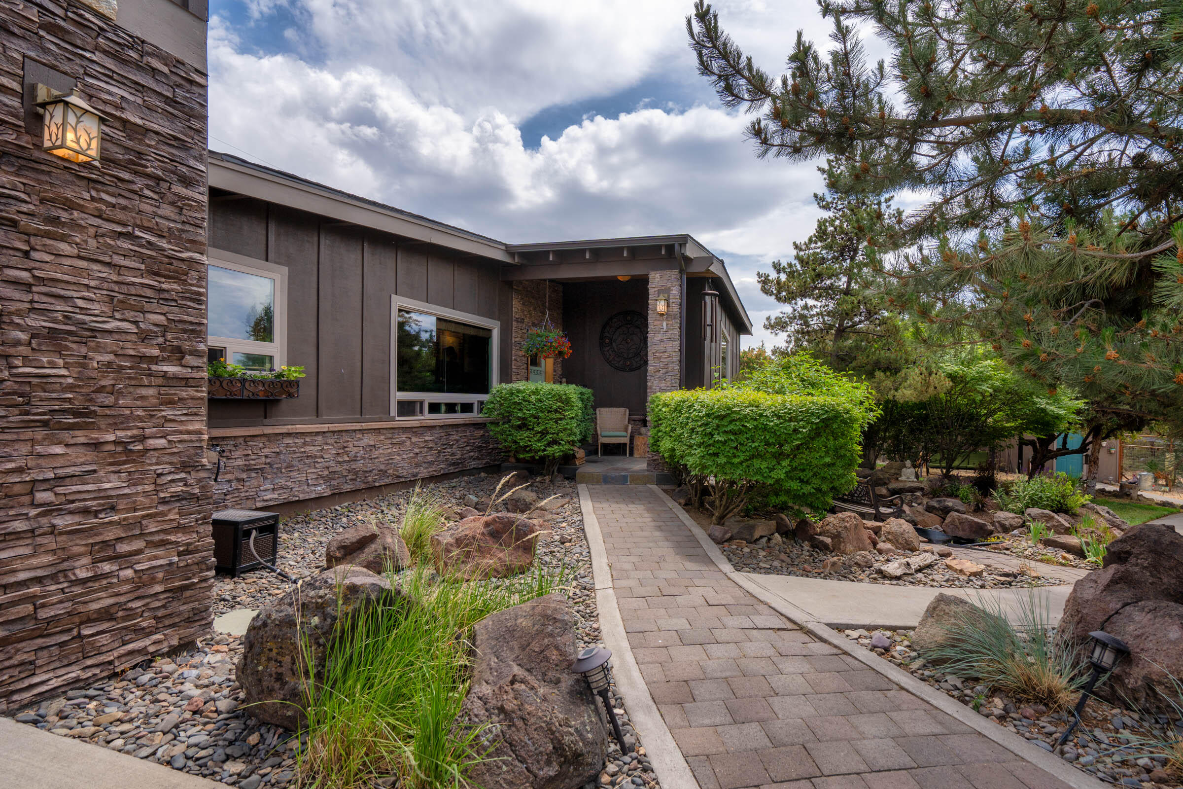 3176 SW 46th Street