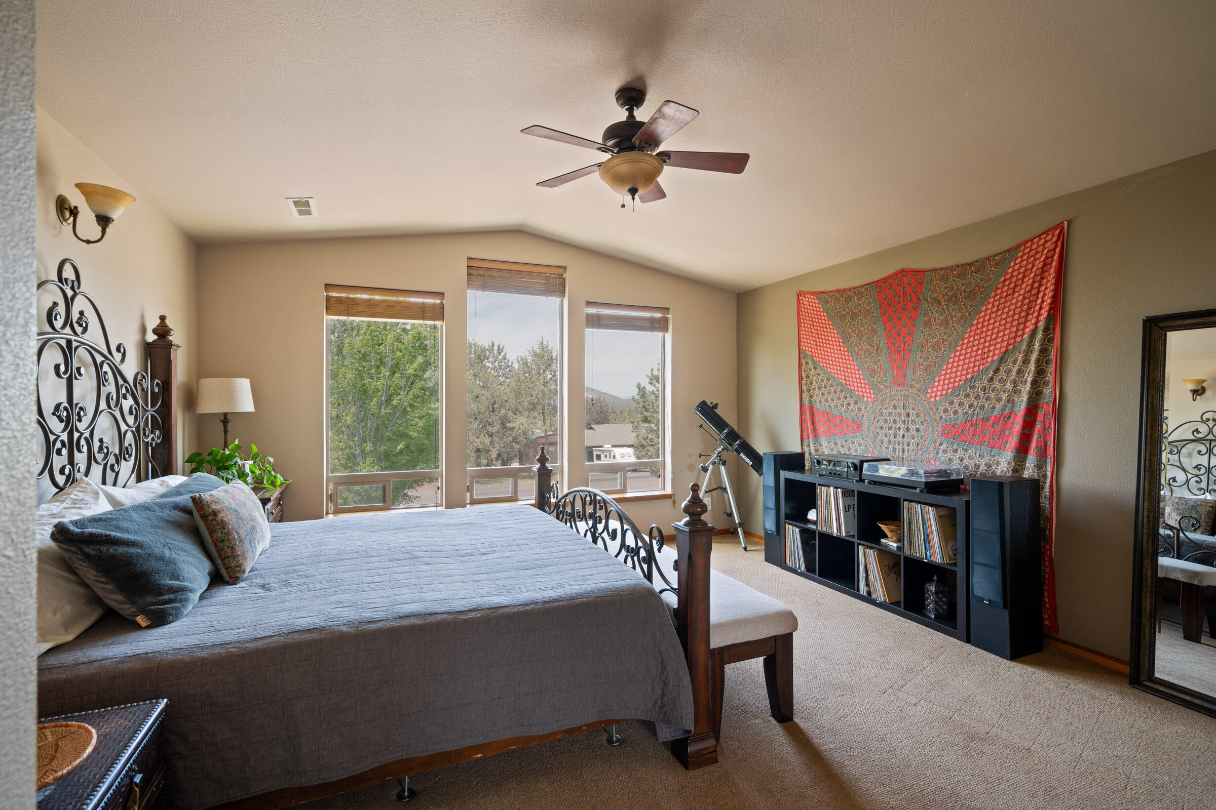 Hunts Three Sisters - Residential