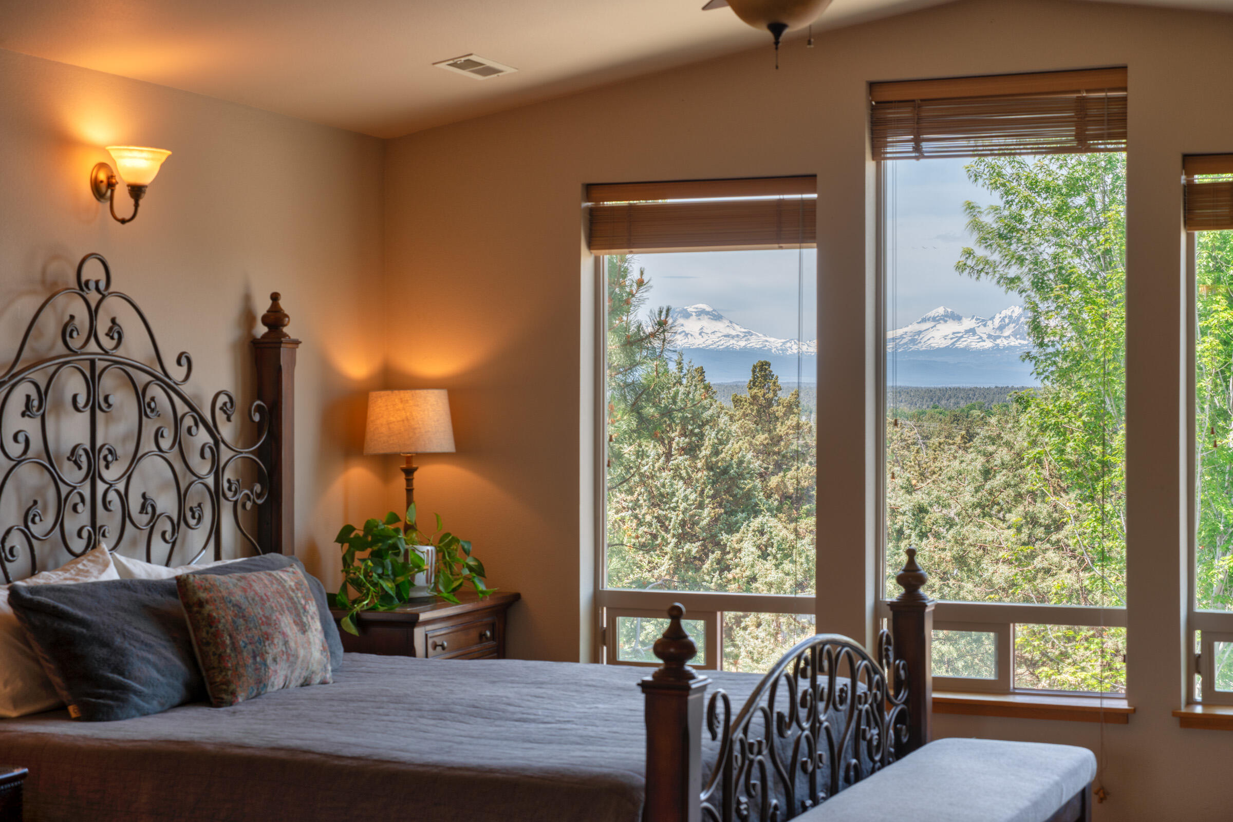 Hunts Three Sisters - Residential