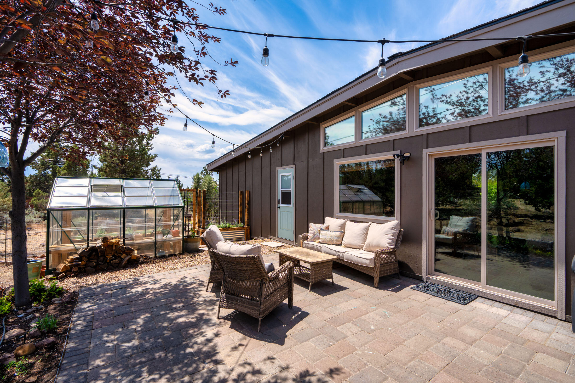 Hunts Three Sisters - Residential