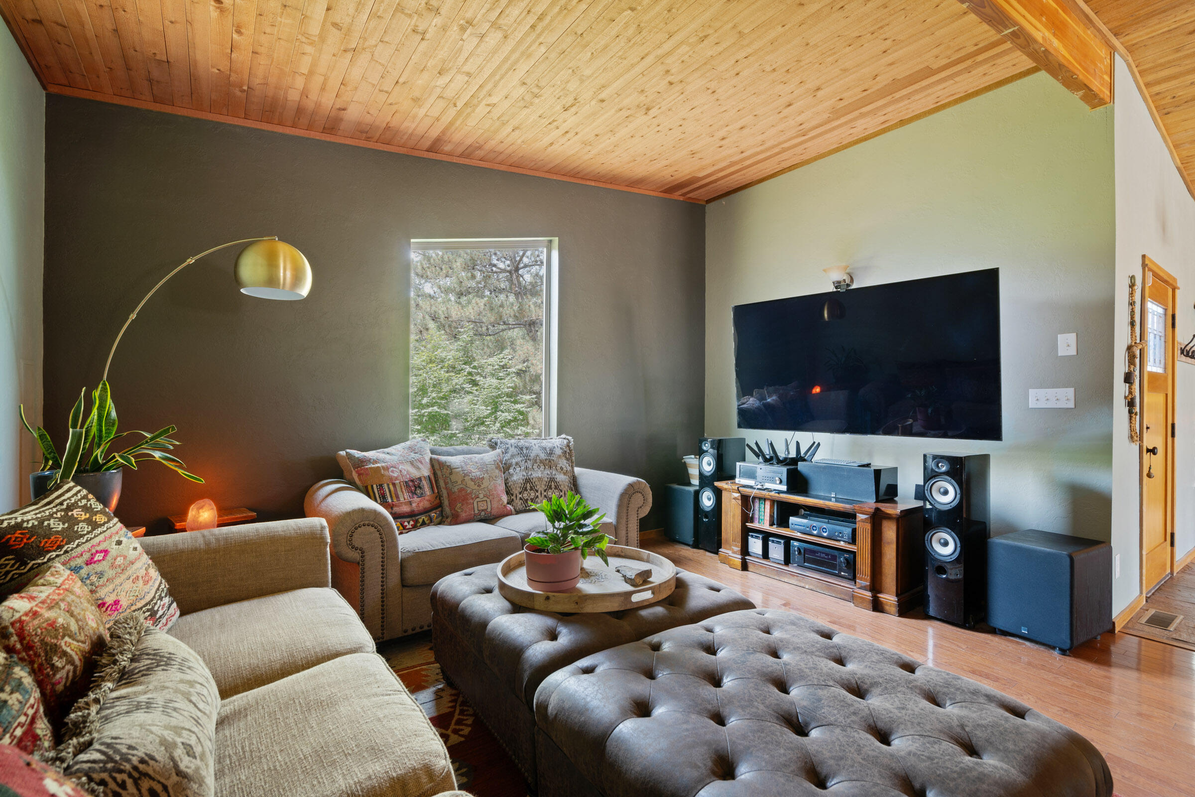 Hunts Three Sisters - Residential