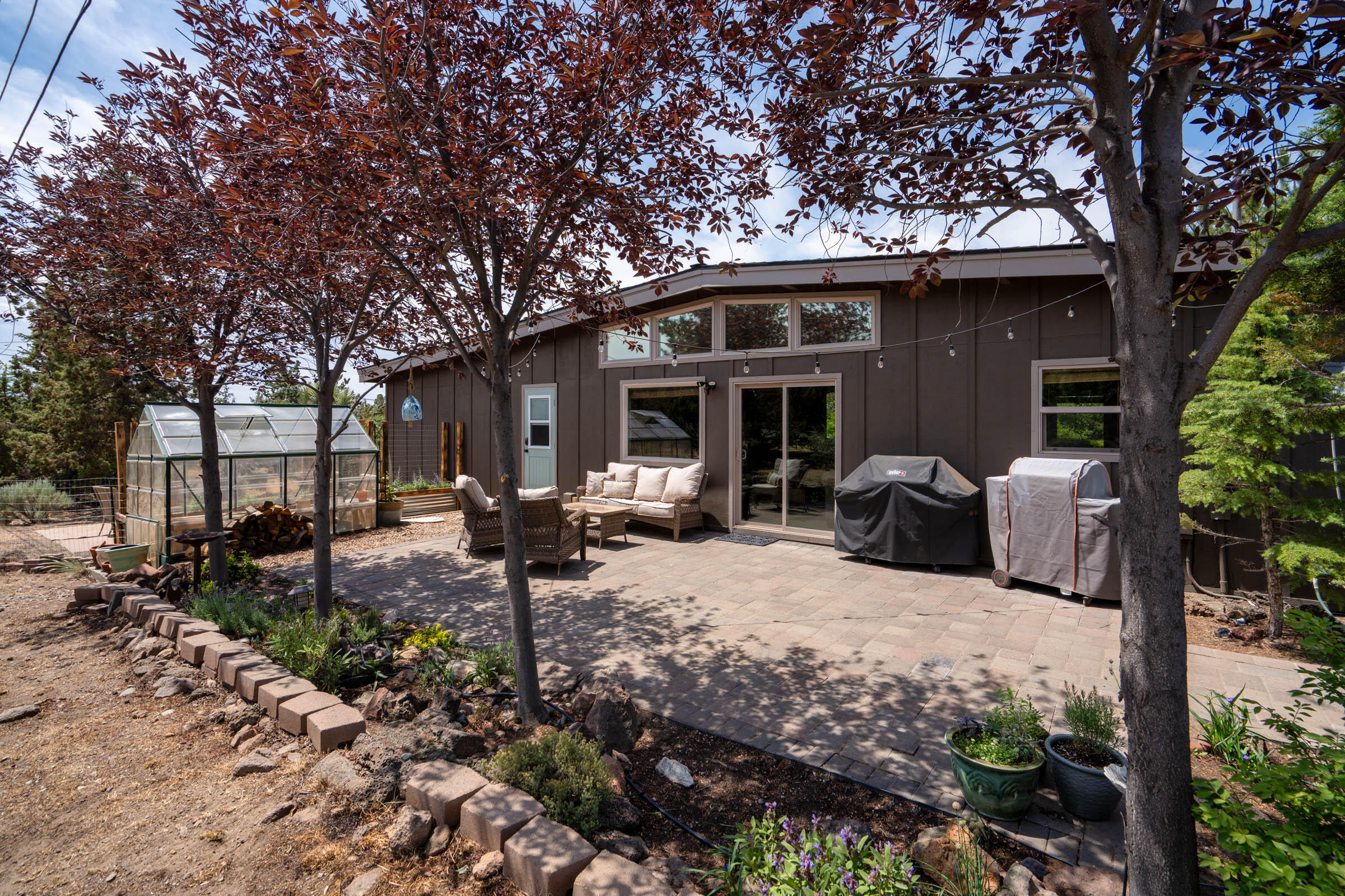 Hunts Three Sisters - Residential