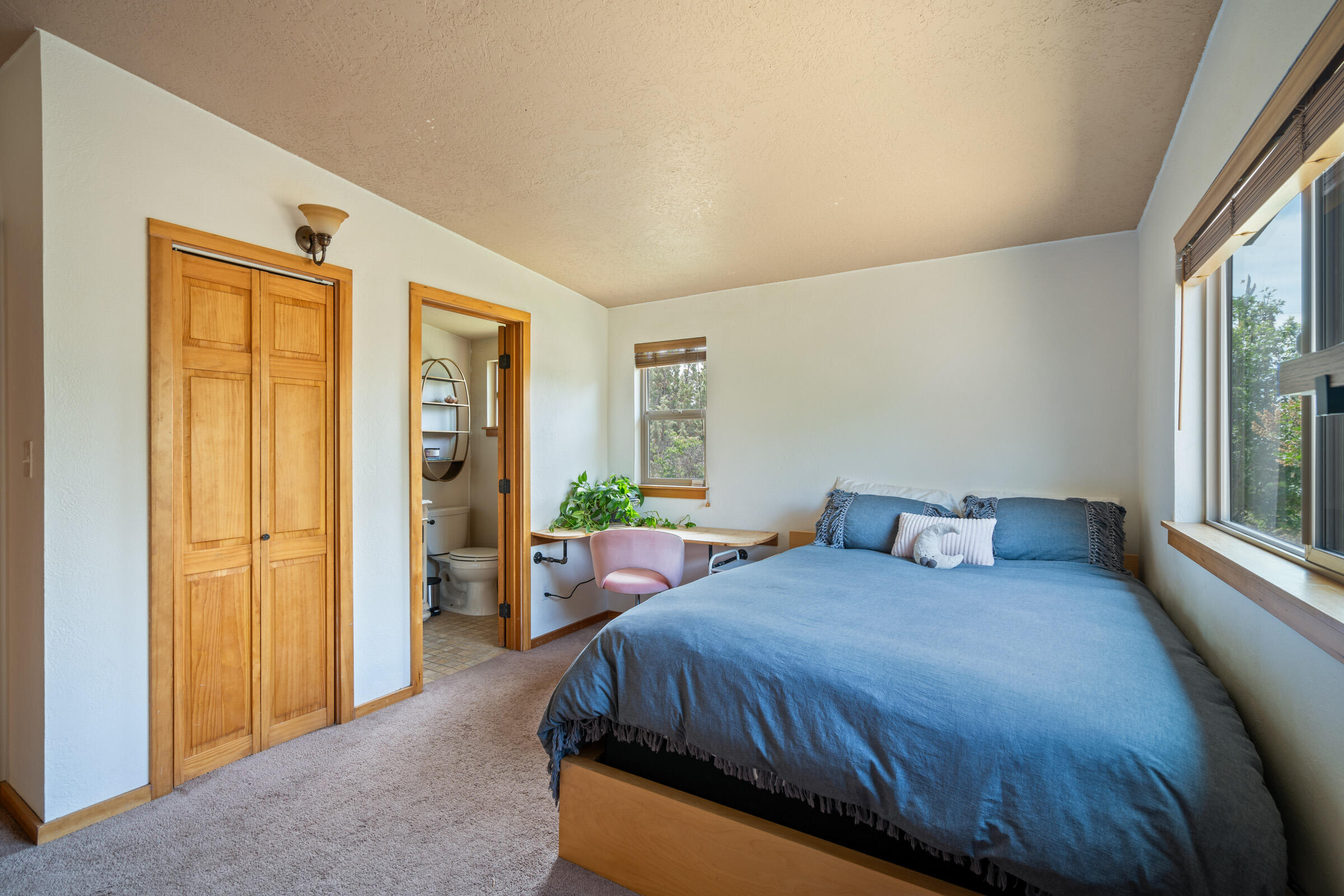 Hunts Three Sisters - Residential