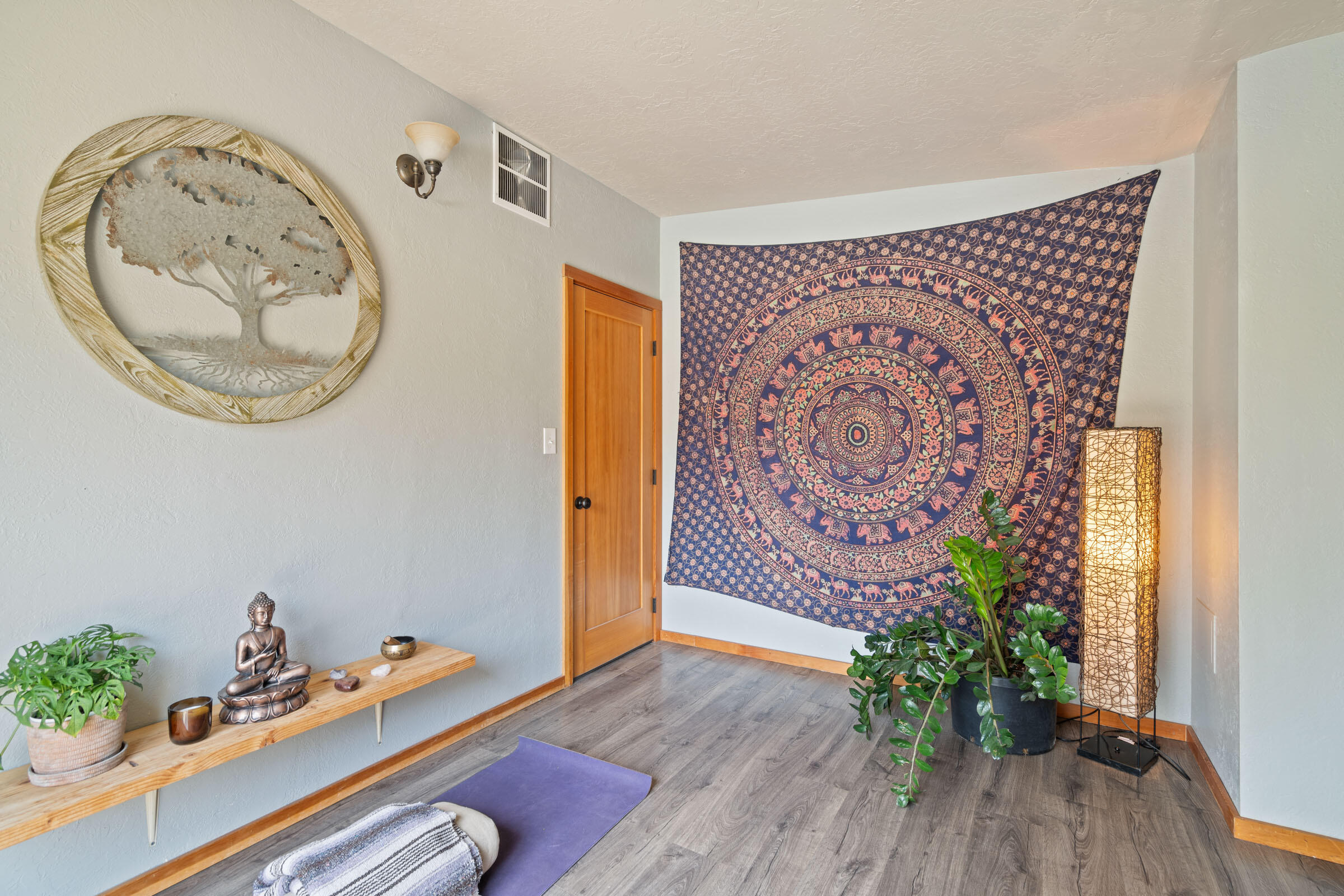 Hunts Three Sisters - Residential