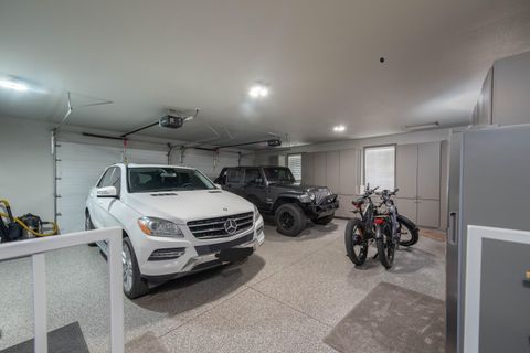 Tiny photo for 333 NE Knickerbocker Avenue, Redmond, OR 97756 (MLS # 220220081)