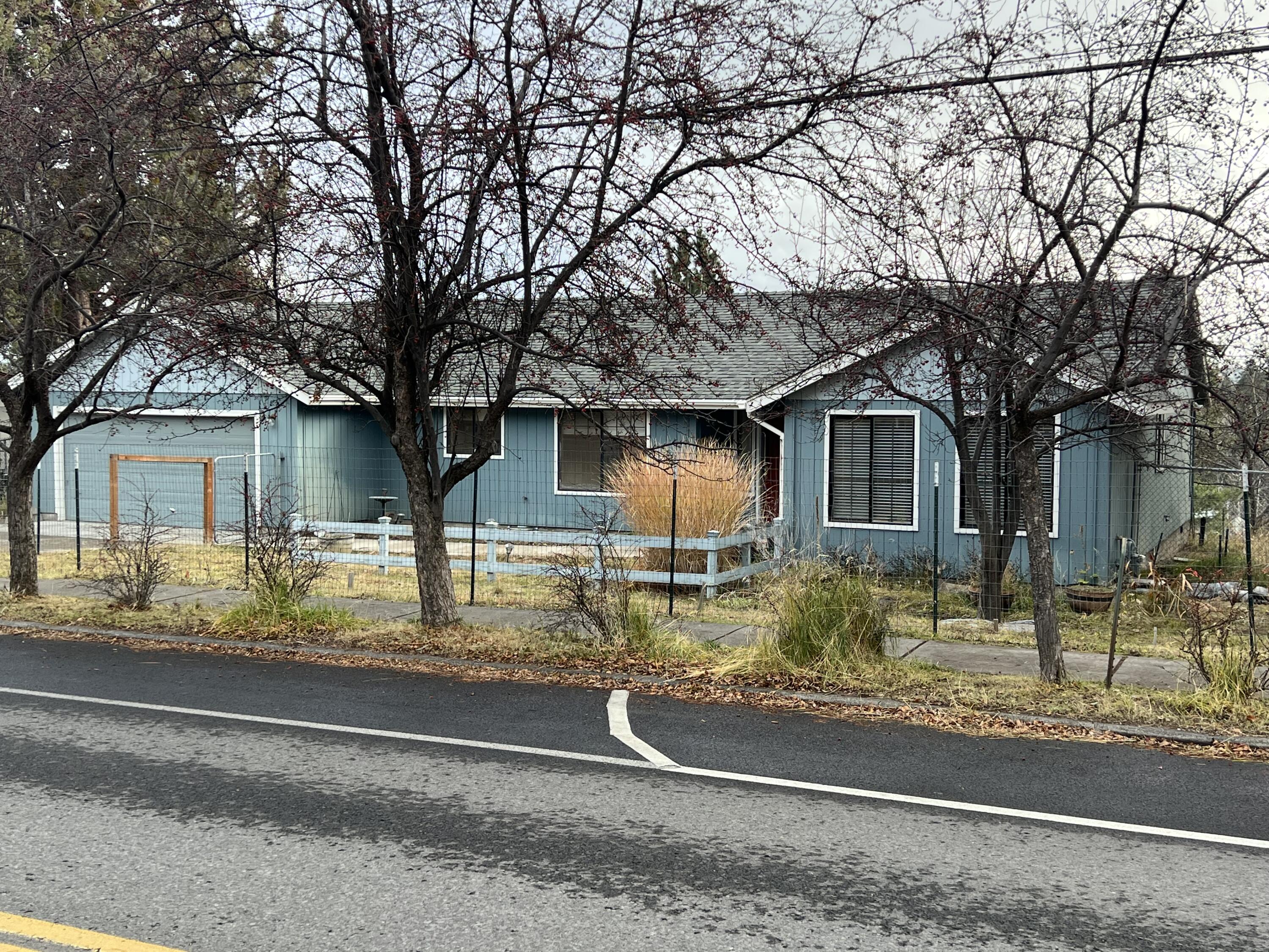 Kenwood Gardens - Residential