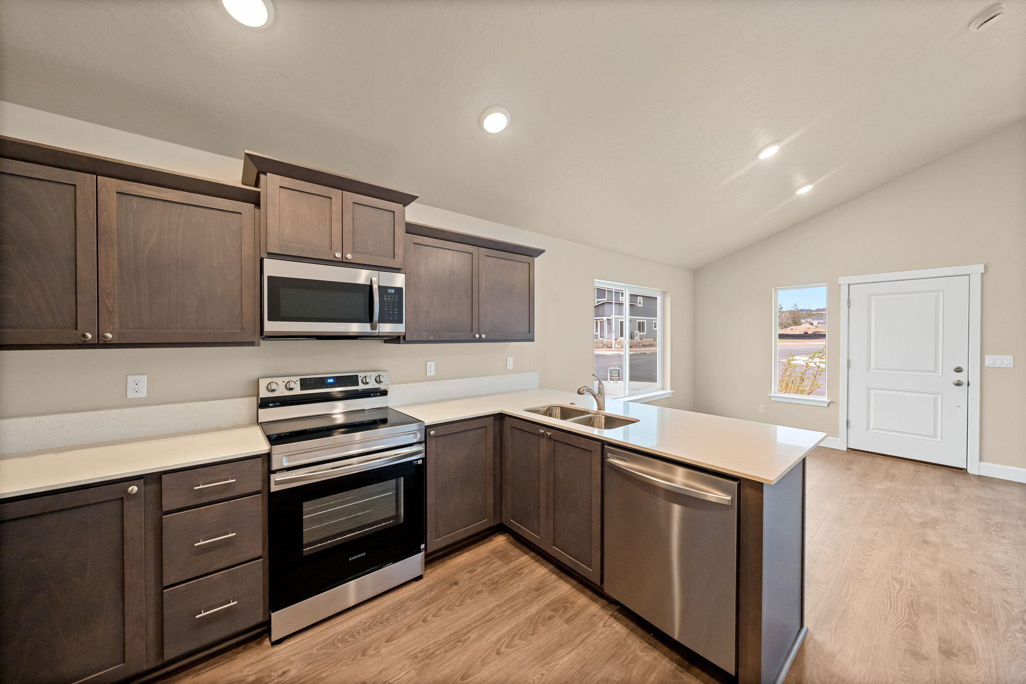 Feather Ridge Phase 1 - Residential