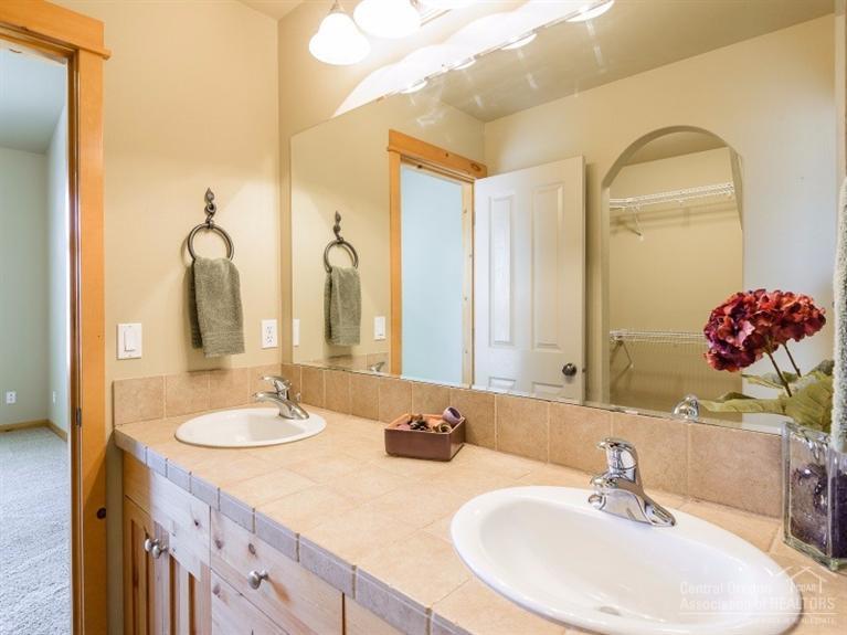 Juniper Hill - Residential