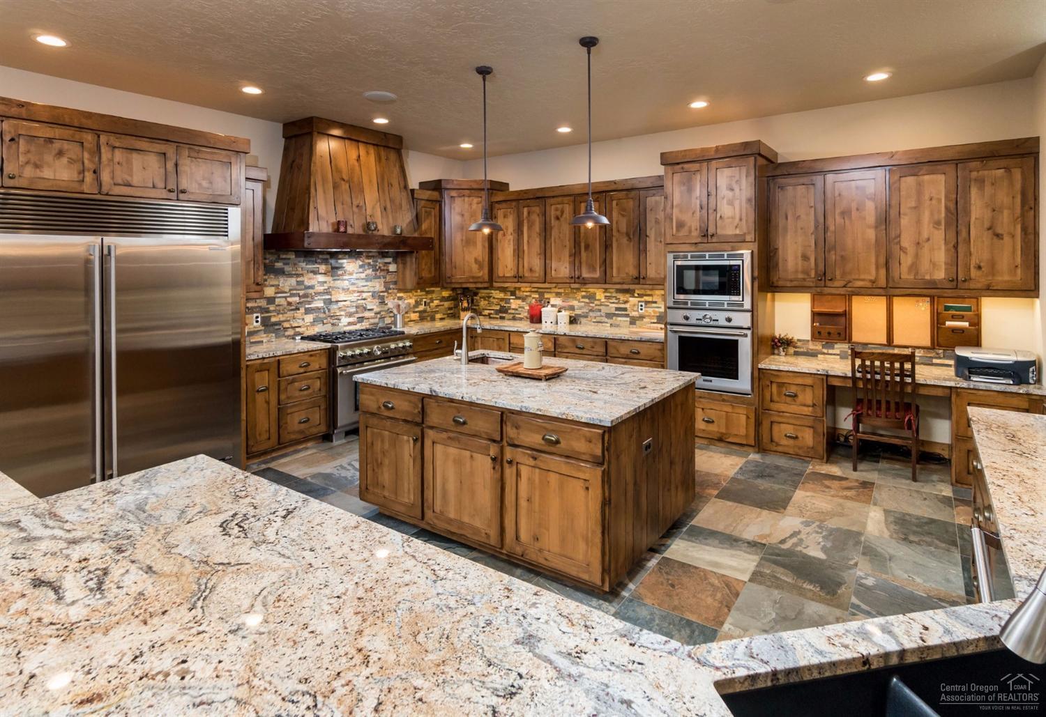 Eagle Crest - Residential