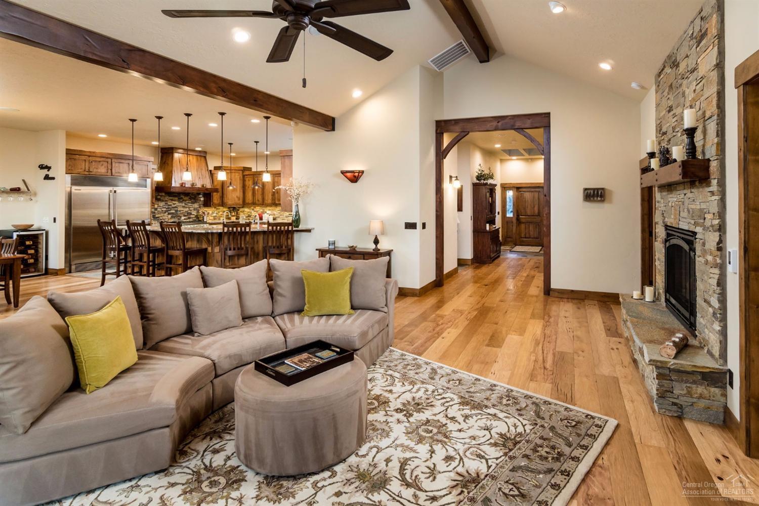 Eagle Crest - Residential