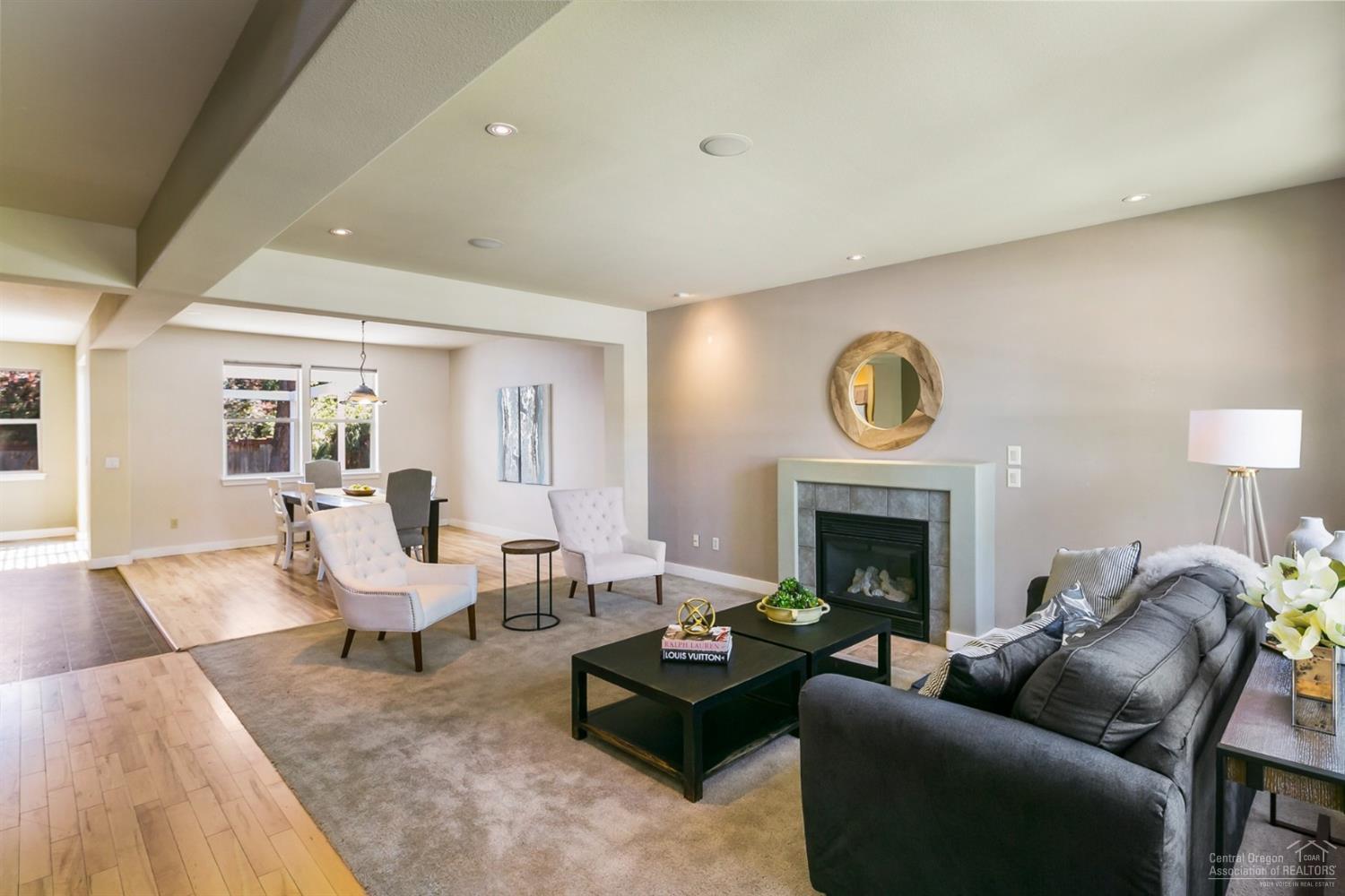 Skyliner Summit - Residential