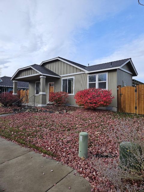 Tiny photo for 1297 NE 3rd Street, Redmond, OR 97756 (MLS # 220210741)