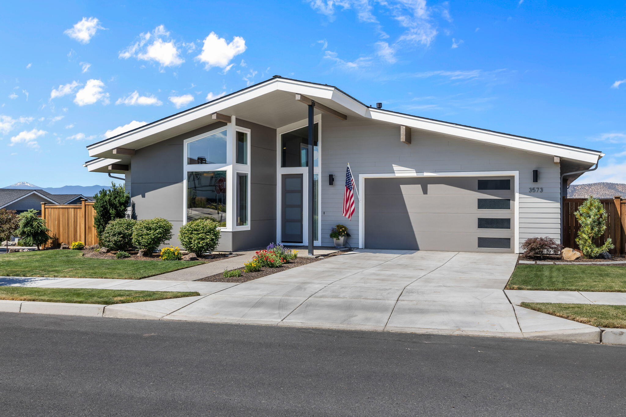 3573 SW 44th Street