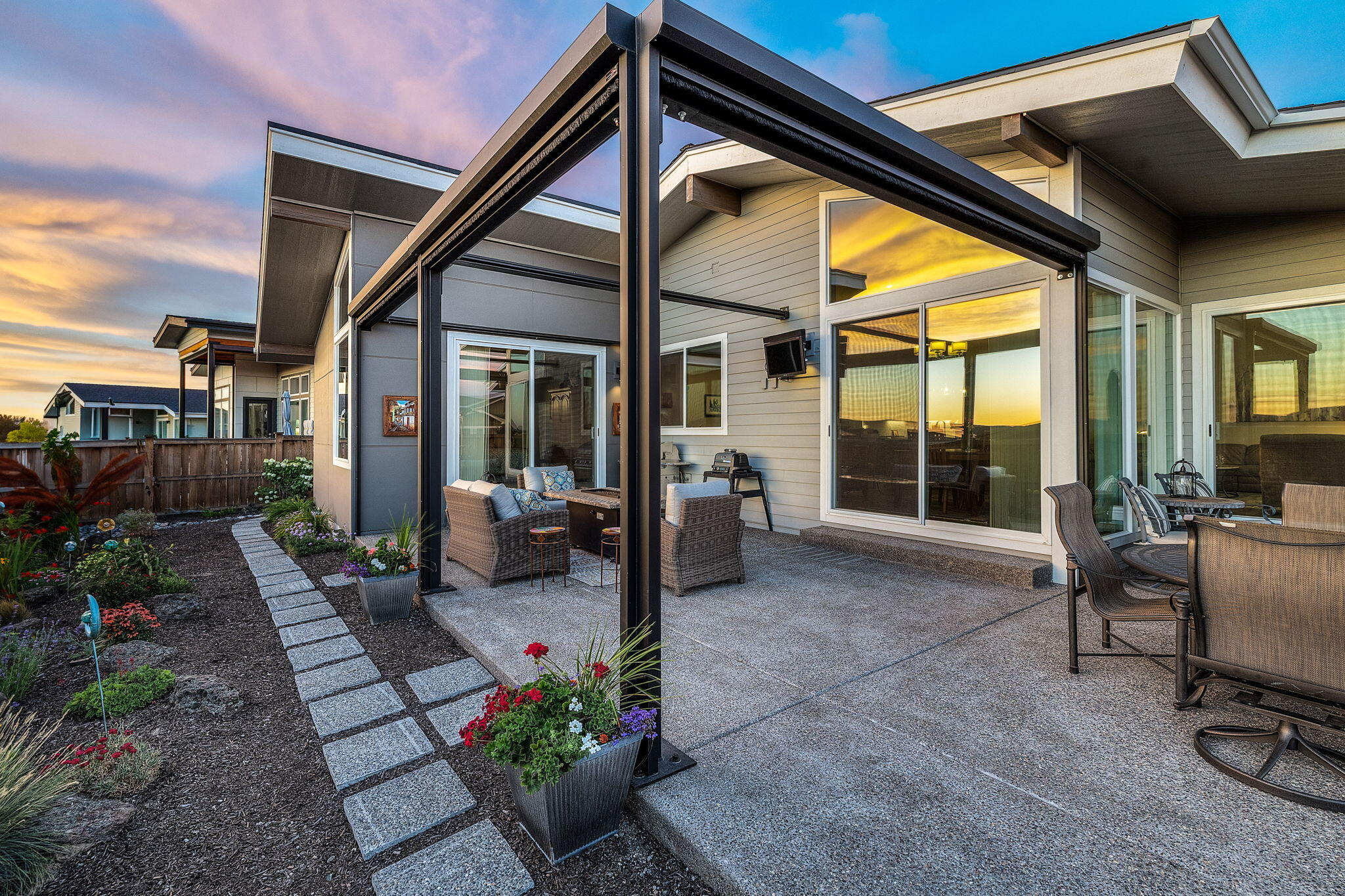 Redtail Ridge - Residential