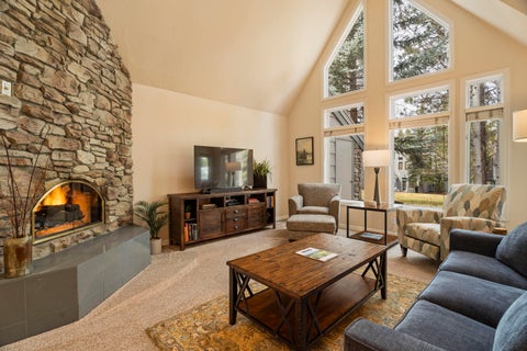 Tiny photo for 57062 Peppermill Circle #30-C, Sunriver, OR 97707 (MLS # 220223680)