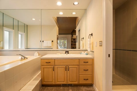 Tiny photo for 57062 Peppermill Circle #30-C, Sunriver, OR 97707 (MLS # 220223680)