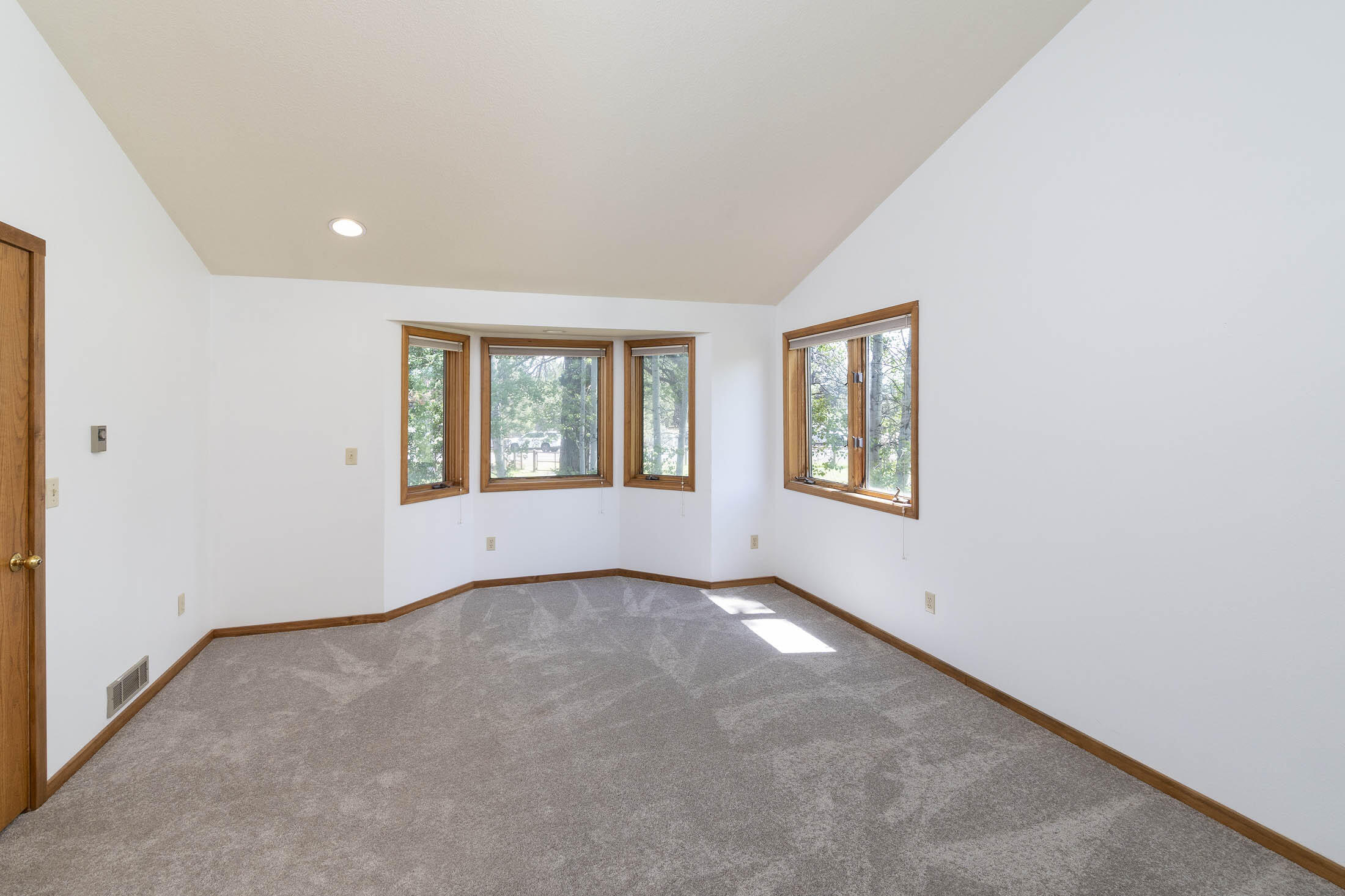 Woodside Ranch - Residential