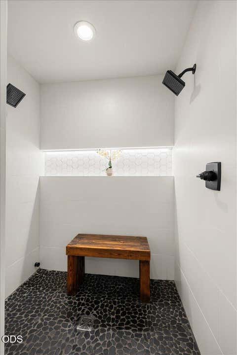 Tiny photo for 236 NW Canyon View Drive, Grants Pass, OR 97526 (MLS # 220227344)